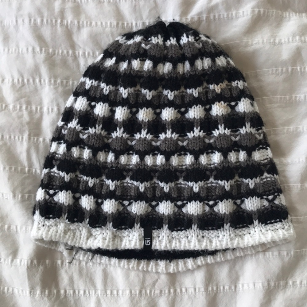 Black, Gray & White patterned beanie by Burton